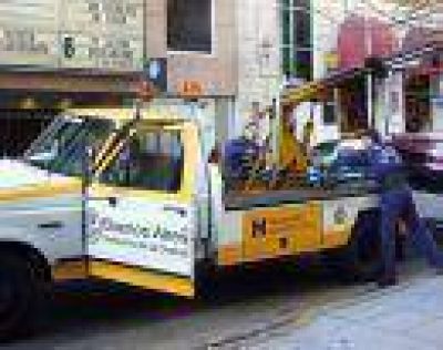 �EL NEGOCIO CONTIN�A�