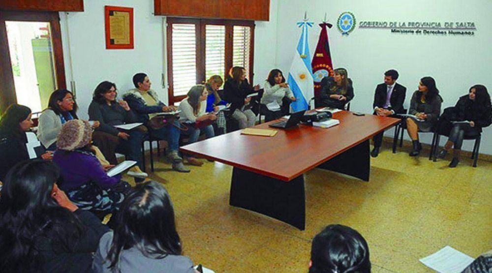 Forman un �rgano que observar� la violencia