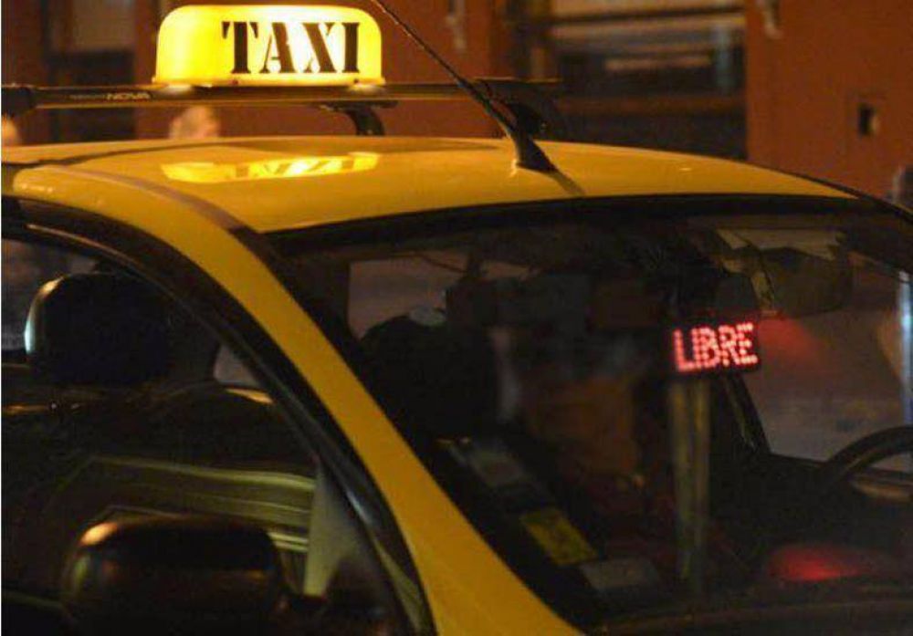 Subi� a un taxi manejado por un joven que lo hab�a robado
