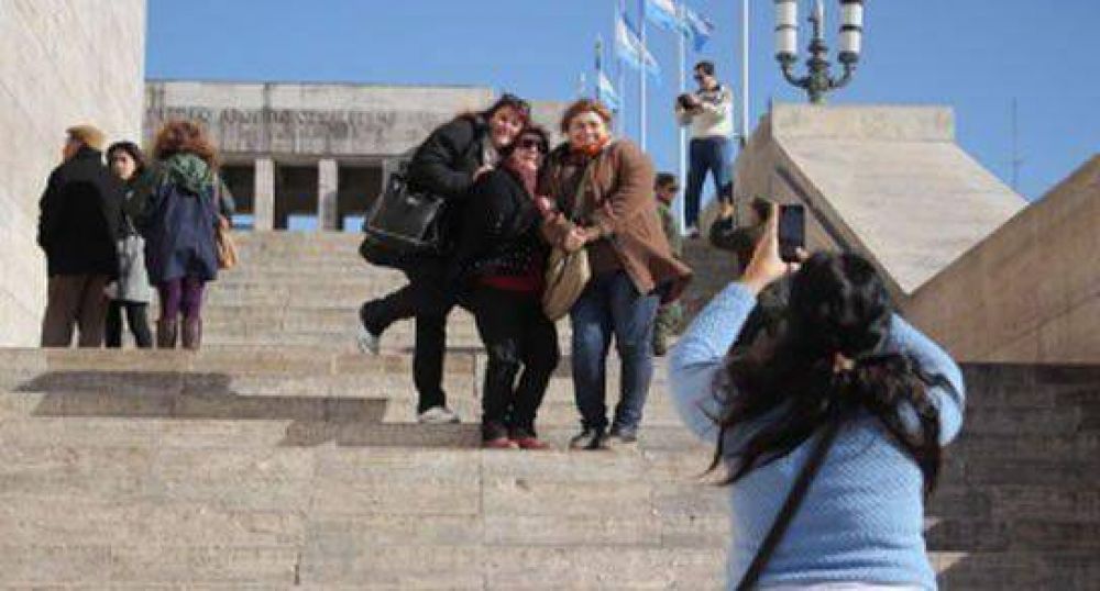 M�s de 25 mil personas visitaron el Monumento en vacaciones