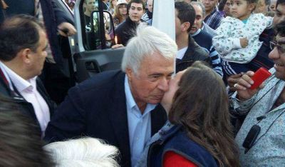 De La Sota y Basualdo caminaron junto a los chimberos y capitalinos