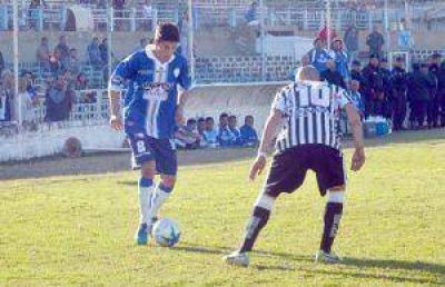 Torneo Federal: For Ever sum� un punto importante en Salta
