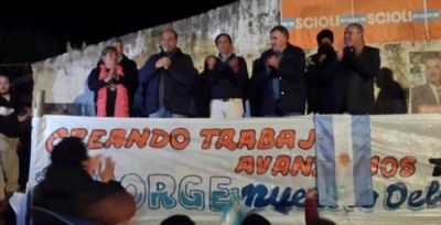 La f�rmula del Frente para la Victoria visit� Rumi Punco