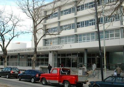 Bebe de 11 meses en estado critico tras brutal golpiza de su padrastro en Brandsen por los llantos