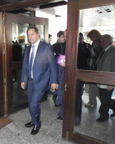 Daniel Scioli podr�a volver a Bariloche para la Fiesta Nacional de la Nieve