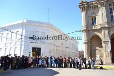 El Intendente Carossi present� obras y abri� la �Mega Expo Baradero 2015″