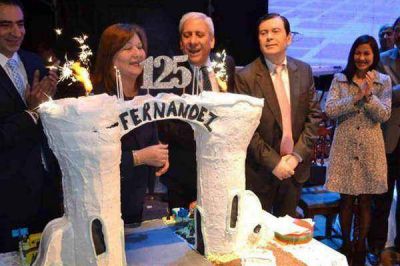 Zamora y Neder participaron de los festejos de Fern�ndez