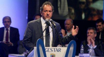 Scioli avanza con la creaci�n del Ministerio de Econom�a Popular