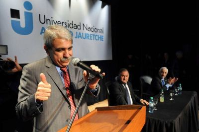 Porque �pasaban los tres chiflados�, An�bal no vio qu� dijo Espinoza sobre los comunistas