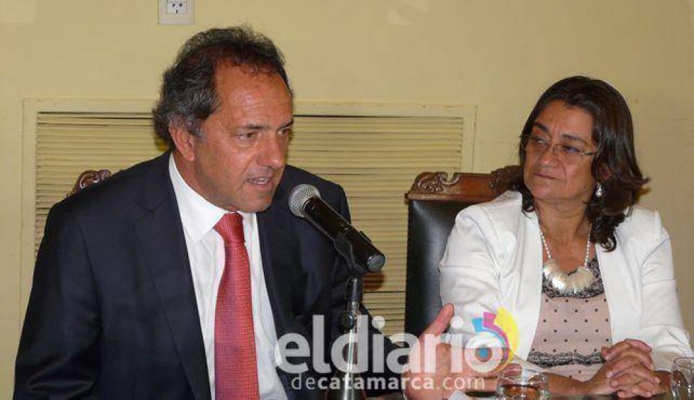 Daniel Scioli: �Quiero que siga Luc�a�