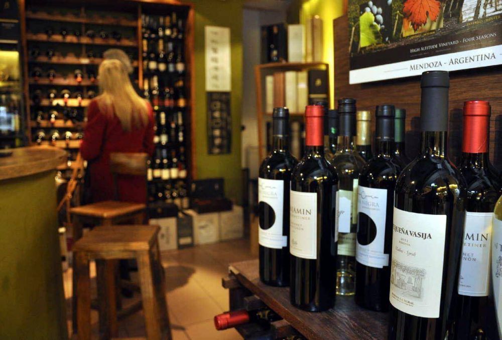 Suben los despachos pero el precio del vino no repunta