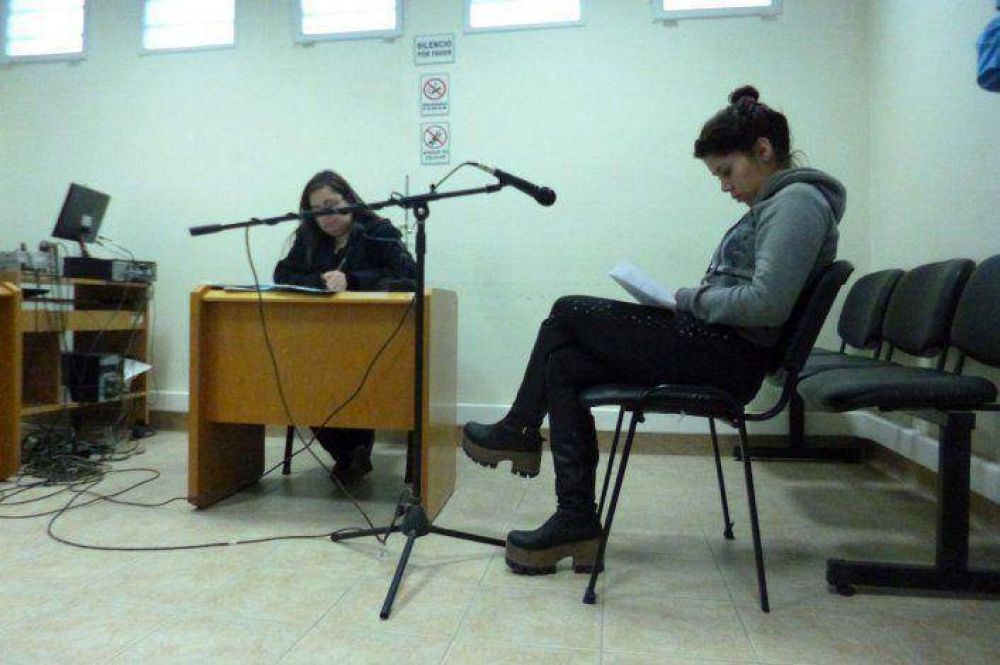 Un juez de Esquel le acumul� dos causas judiciales a la 