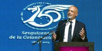 BUZZI EN EL SESQUICENTENARIO GALES CON ANIBAL Y ZANINI: �La comunidad chubutense est� hecha de este esp�ritu pionero y de epopeya�