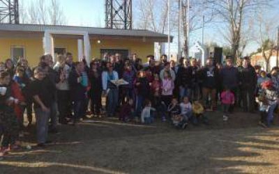 Agua potable por doble red para un pueblo de Dolores