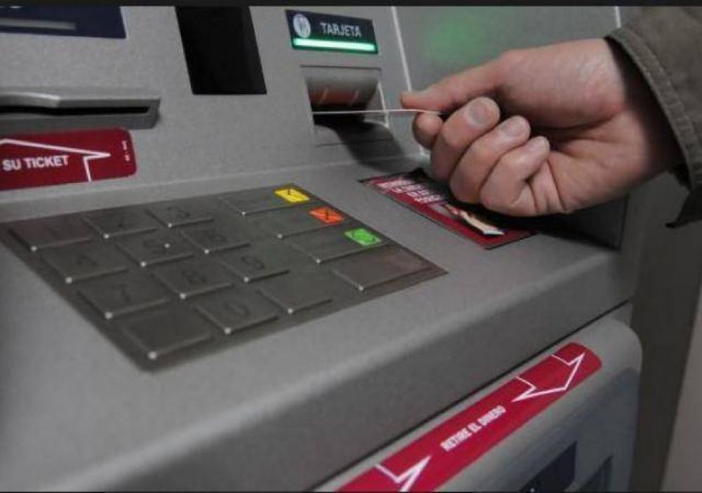 Comienza el pago de sueldos del mes de julio