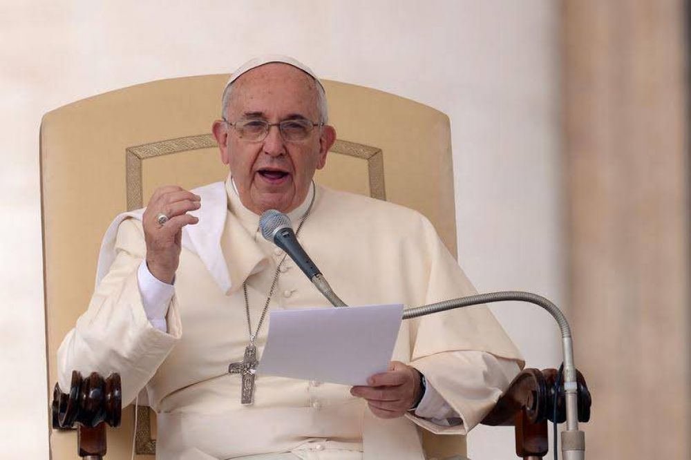 Papa Francisco: Para vencer el sida hay que estar unidos