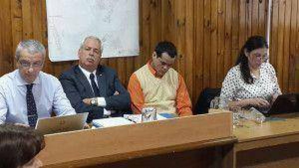 En un estremecedor relato al Tribunal, la viuda de la v�ctima reproch� que �nos arruin� la vida�