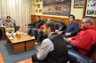 Sciurano recibi� a propietarios de taxis, camiones y remises