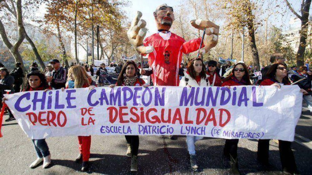 Los profesores chilenos levantan la huelga despus de dos meses