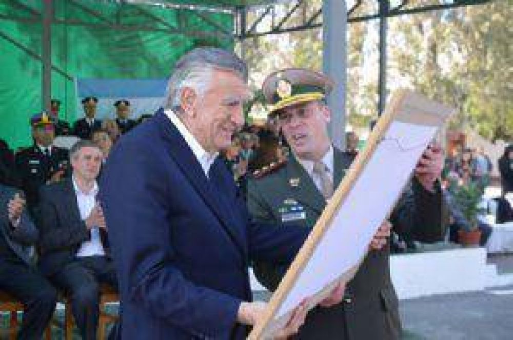 Gendarmer�a festej� sus 77 a�os a pura emoci�n