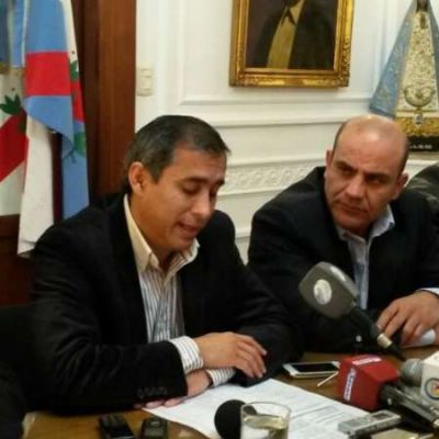 Paredes rechaz� la creaci�n de un nuevo ente municipal y no lo financiar�