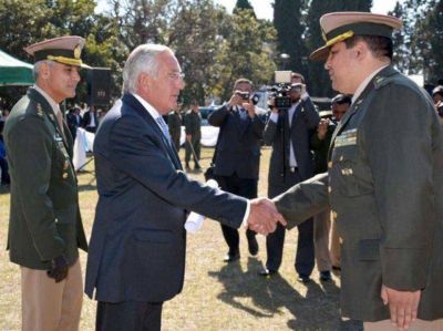 Gendarmer�a Nacional celebr� su 77� aniversario