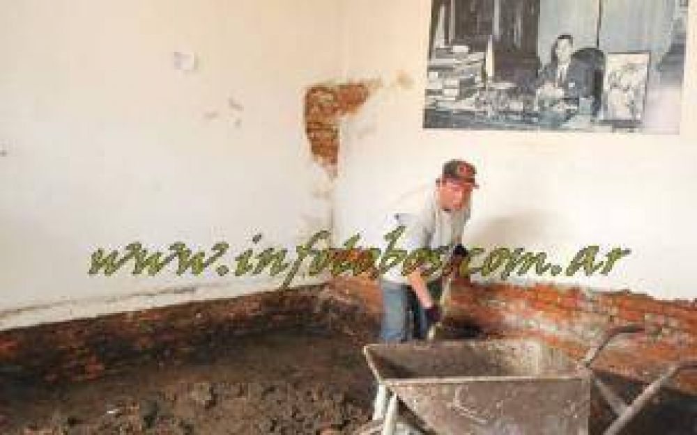 Lobos: Comenzaron a reparar el Museo y Biblioteca Juan Domingo Per�n