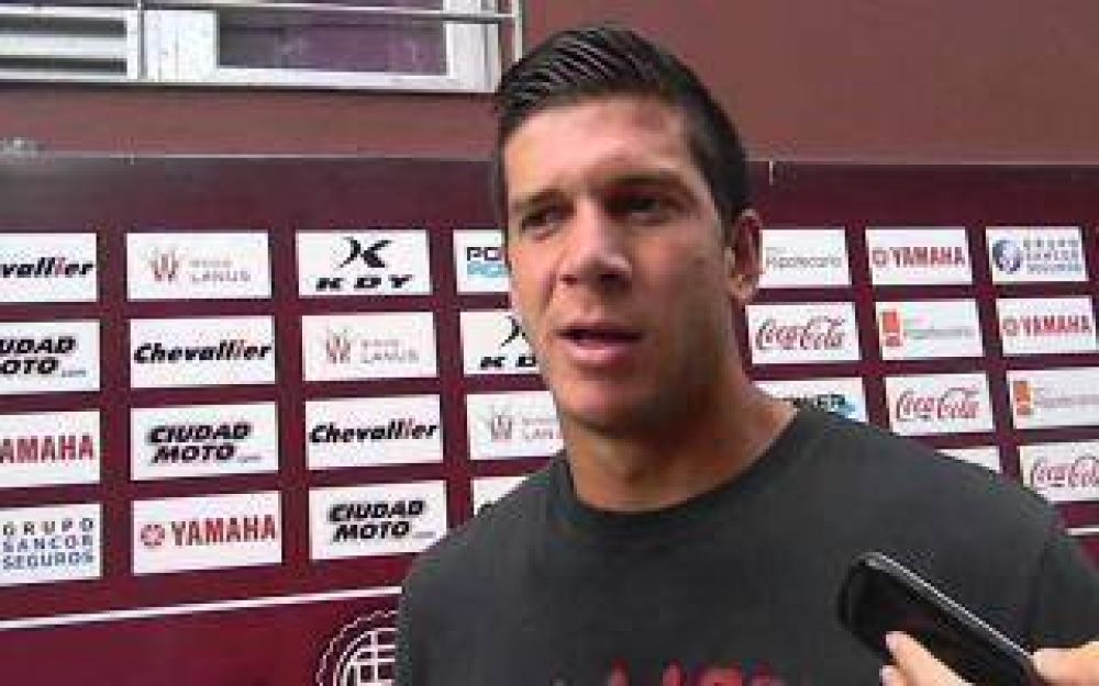 Tragedia en el f�tbol: Muri� en un choque el jugador de Lan�s, Diego Barisone