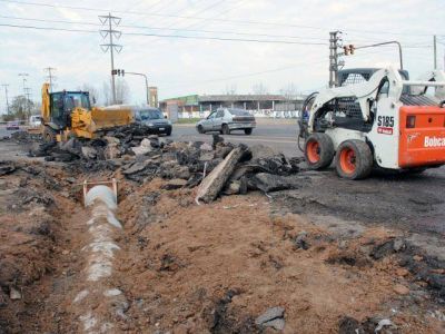 Limpieza de zanjas y obras en desag�es