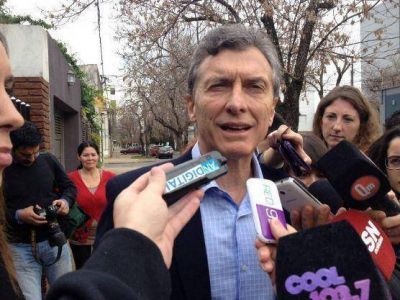 Macri visit� La Plata y apunt� al sistema de boletas impresas: �Todo est� montado para el fraude�