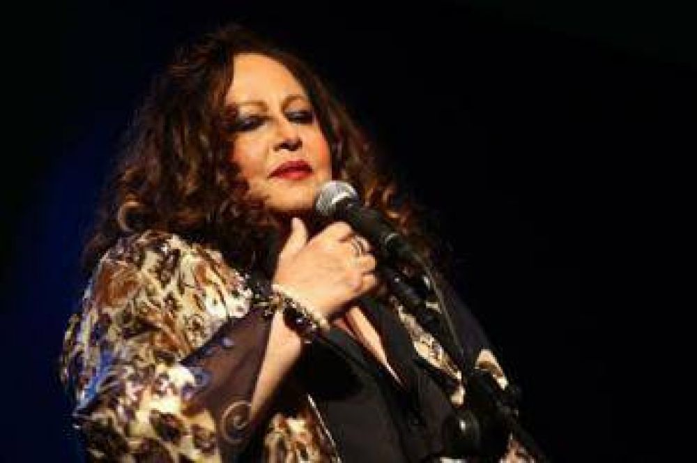 Mar�a Creuza en concierto en el Complejo Cultural Centro Chaque�o