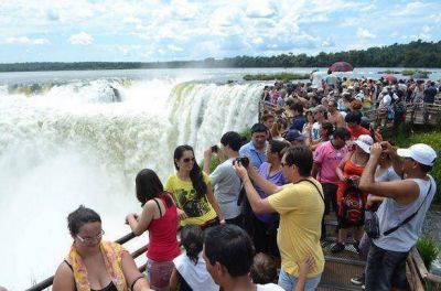 Cataratas super� su r�cord de vacaciones de invierno