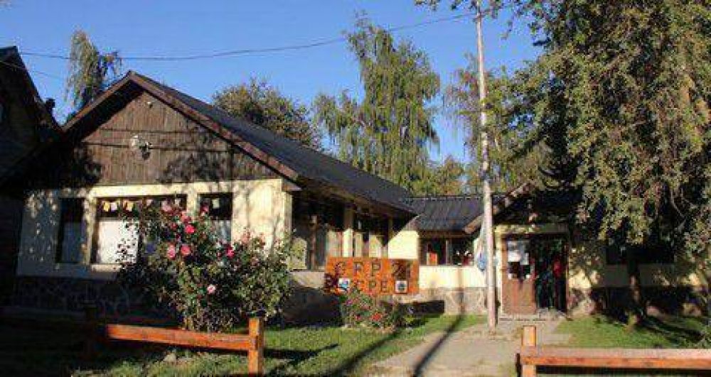 Escuela 361: piden que el municipio alquile una globa para que los chicos puedan tener recreos