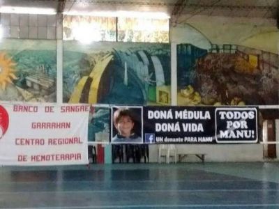 Residentes santiague�os donan sangre al Garrahan