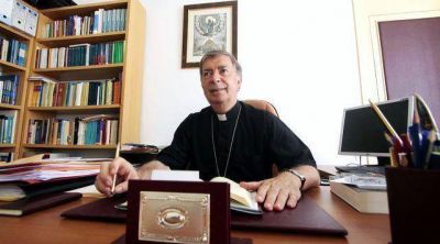 Espa�a: El Papa Francisco env�a al obispo de Menorca a la di�cesis de L�rida