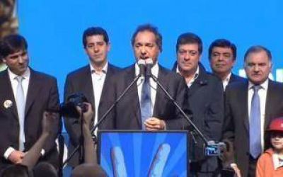 Florencio Varela: Scioli se comprometi� por la 