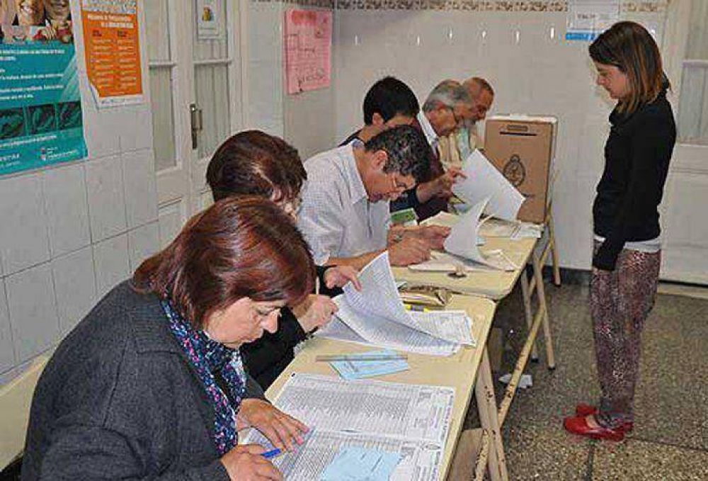 Capacitaciones para autoridades de mesa