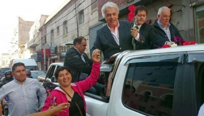 Para De la Sota, Scioli es un hip�crita