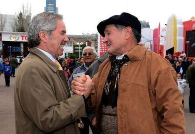 Felipe Sol� recorri� la Exposici�n Rural de Palermo