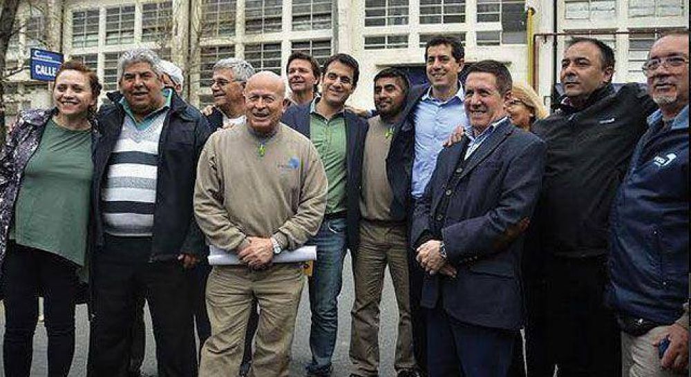 Wado De Pedro respald� a Juli�n Alvarez