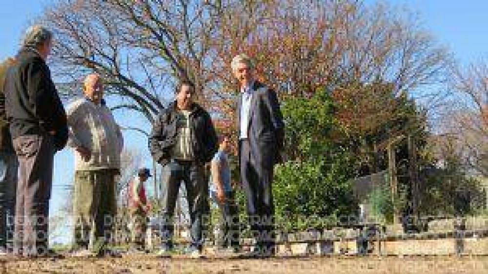 En la recta final hacia las PASO, Meoni apuesta fuerte a las obras en los barrios