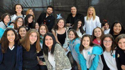 Campa�a Fundavita: hoy m�s de 100 ni�as se cortaron el pelo