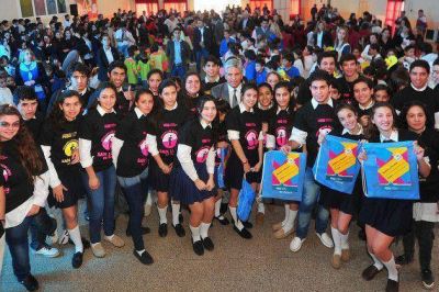 El 1� de septiembre comenzar� el canje de Estampillas Escolares