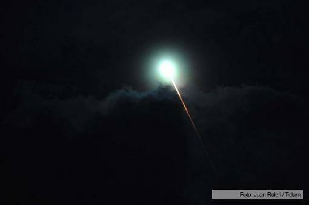 Un extra�o fen�meno en el cielo fue visto en Buenos Aires, Entre R�os y Santa Fe