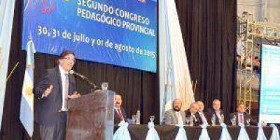 Anunciaron la titularizaci�n de m�s de 500 docentes formose�os