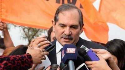 Alperovich cuestion� a la oposici�n y pidi� soluciones en vez de cr�ticas