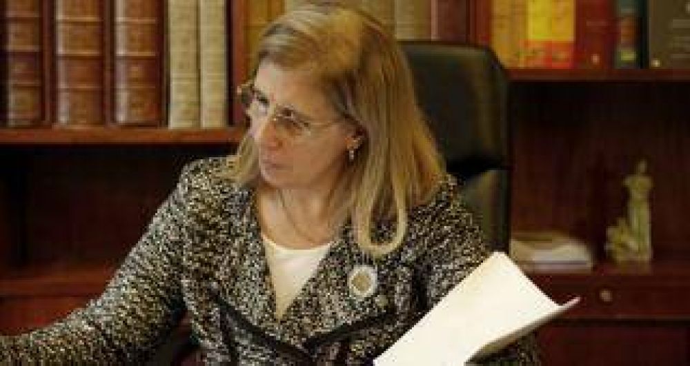 La Universidad poco transparente e irreflexiva de la que no hablamos
