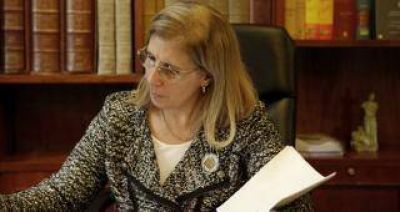 La Universidad poco transparente e irreflexiva de la que no hablamos