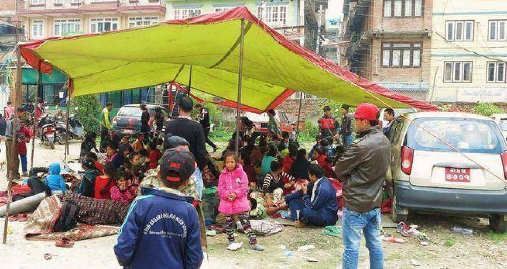 Cáritas ha ayudado a 300.000 damnificados por el terremoto de Nepal