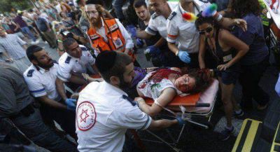 Un jud�o ultraortodoxo vuelve a apu�alar a gays en la Marcha del Orgullo de Jerusal�n